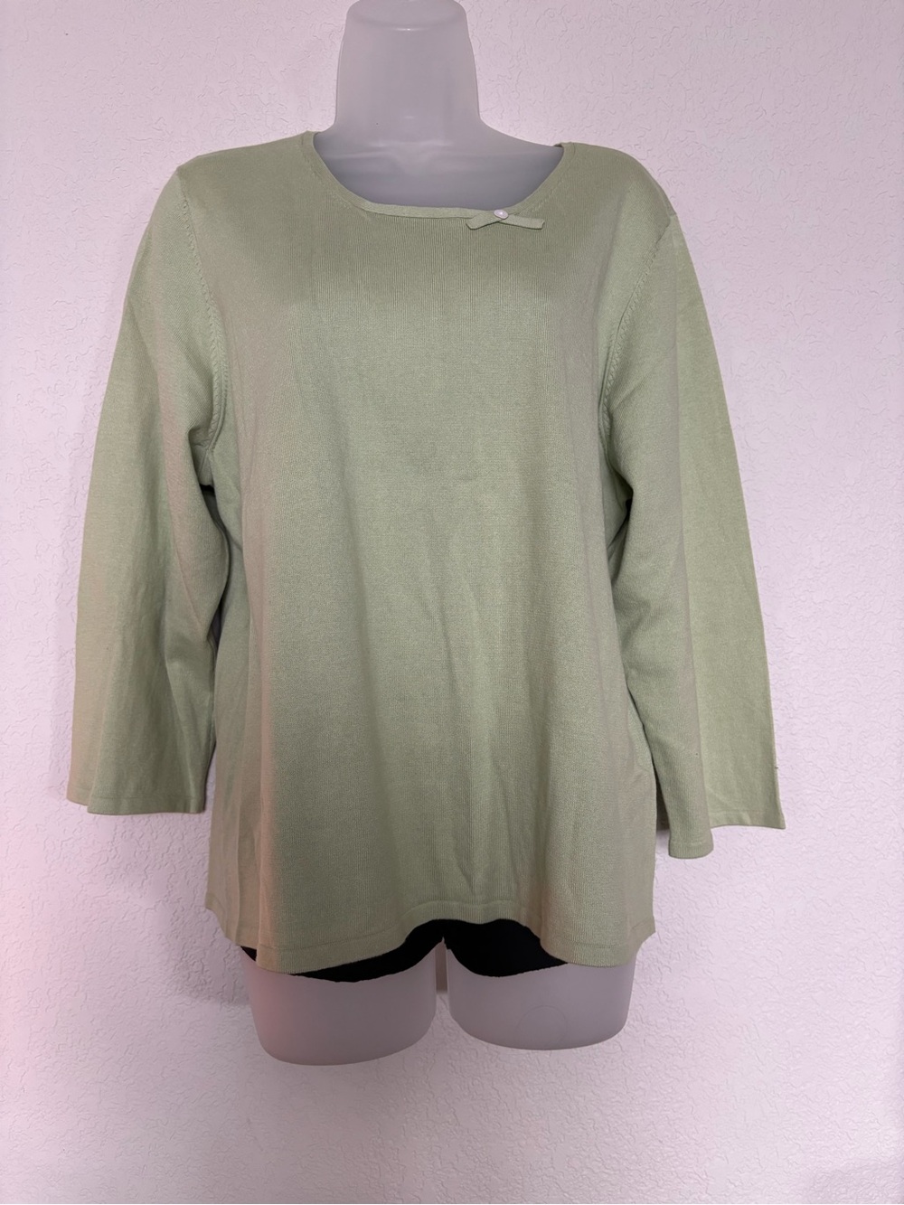 J. Jill Pale Green Crewneck Sweatshirt with Bow Accent